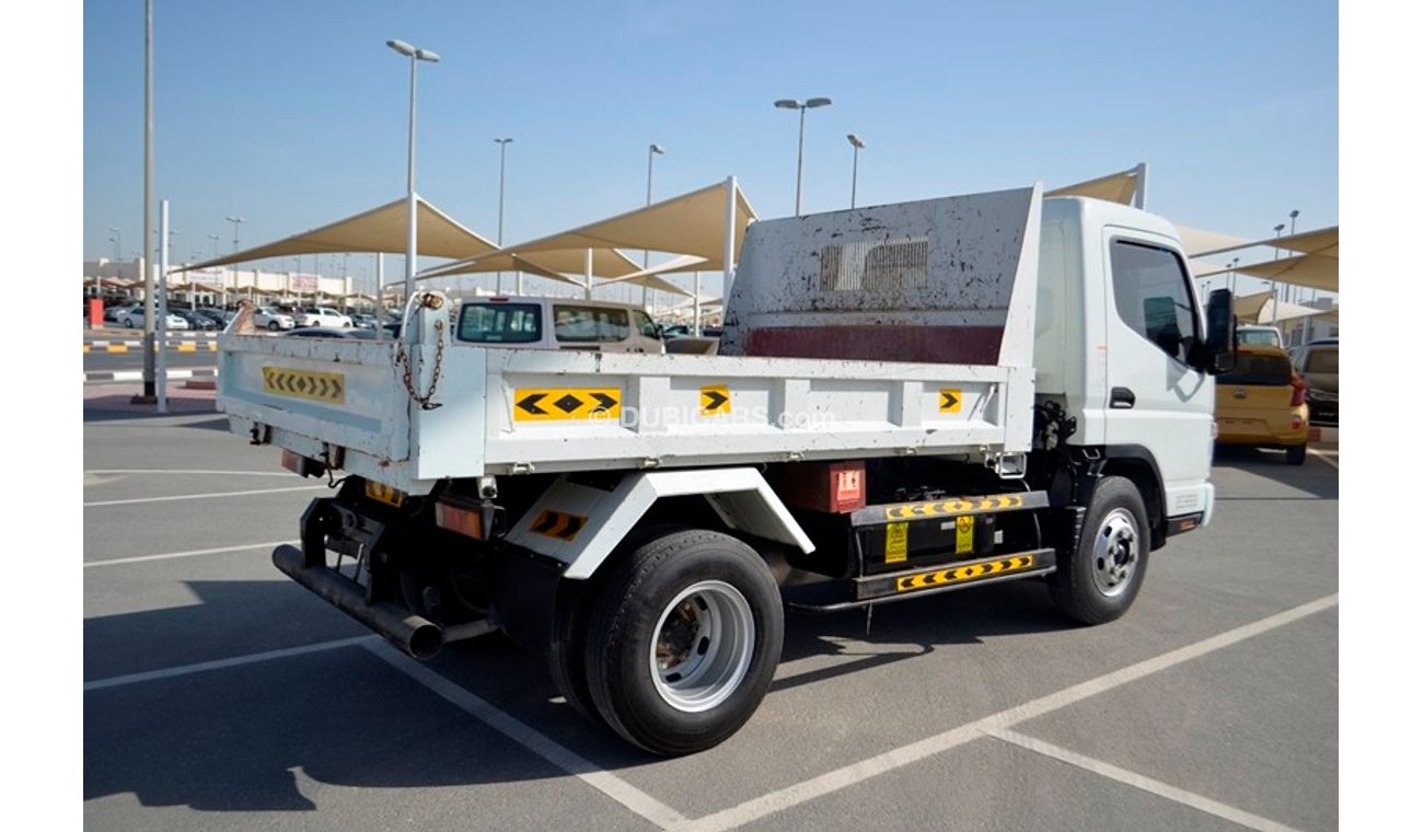 Mitsubishi Canter Tipper