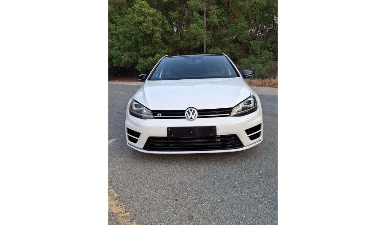 Volkswagen Golf R Sport Golf R Gulf full specifications, large screen, no accidents, no malfunctions