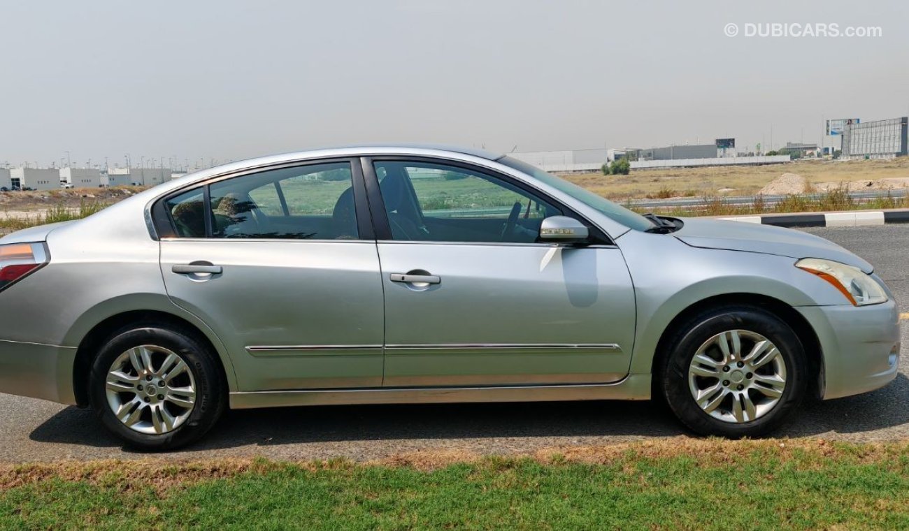 نيسان ألتيما Nissan Altima Model 2012