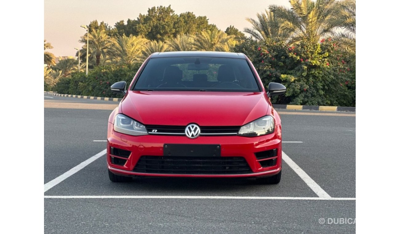 Volkswagen Golf MODEL 2015 GCC CAR PERFECT CONDITION INSIDE AND OUTSIDE FULL OPTION PANORAMIC ROOF LEATHER SEATS BAC