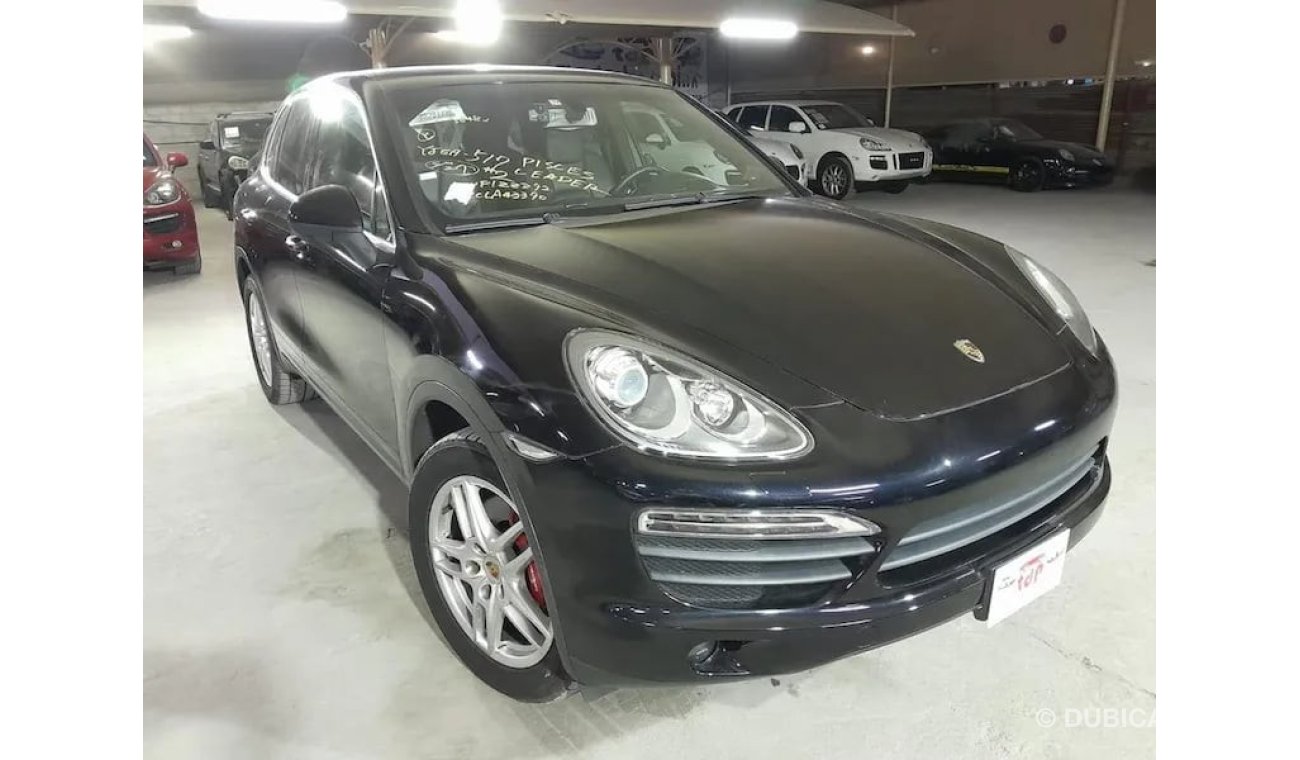 Porsche Cayenne S PORSCHE CAYENNE S 4.8L 2012, WITH LOW MILEAGE, SUNROOF AND MORE..