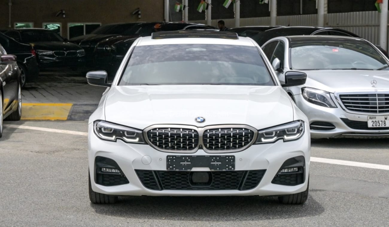 BMW 320i M SPORT PACKAGE 2021 LOW KILOMETERS