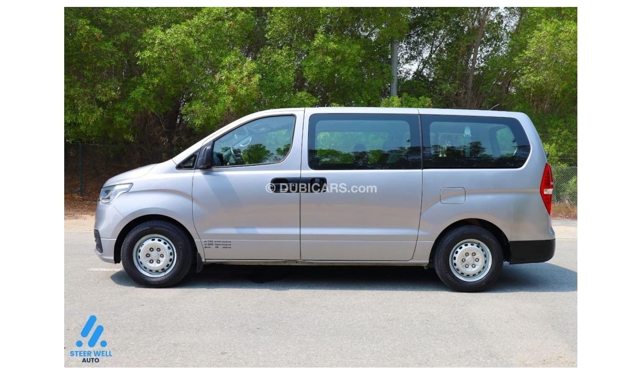 هيونداي H-1 Std GL 2.5L RWD - Petrol Automatic - 9 Seater Passenger Van - Like New Condition - GCC