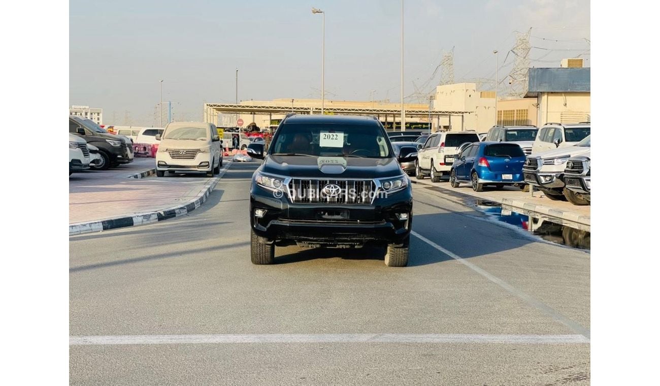 تويوتا برادو Toyota Prado 2022 VXR Full Option in Excellent condition