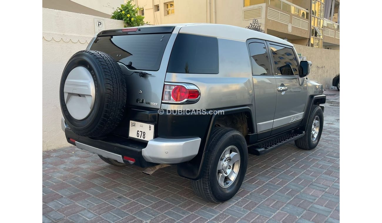 Toyota FJ Cruiser