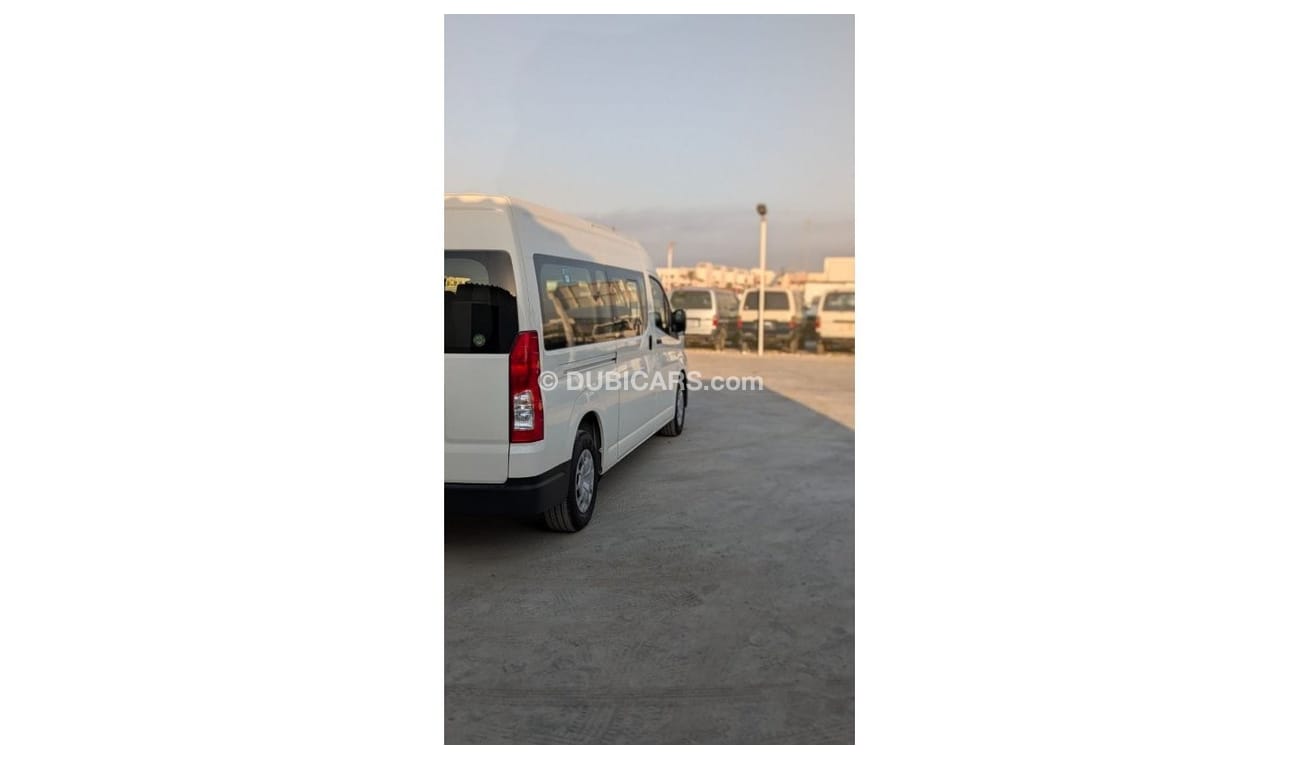 Toyota Hiace TYT HIACE 3.5L PETROL 2025