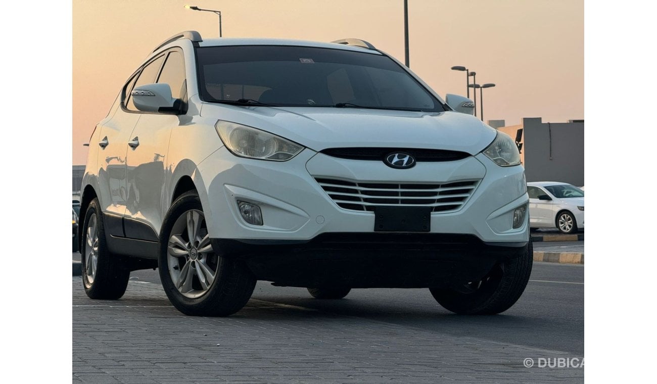 Hyundai Tucson GLS 2.0L In excellent condition and requires no expenses