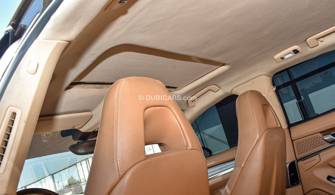 Porsche Panamera 2015 - GCC - Fully loaded