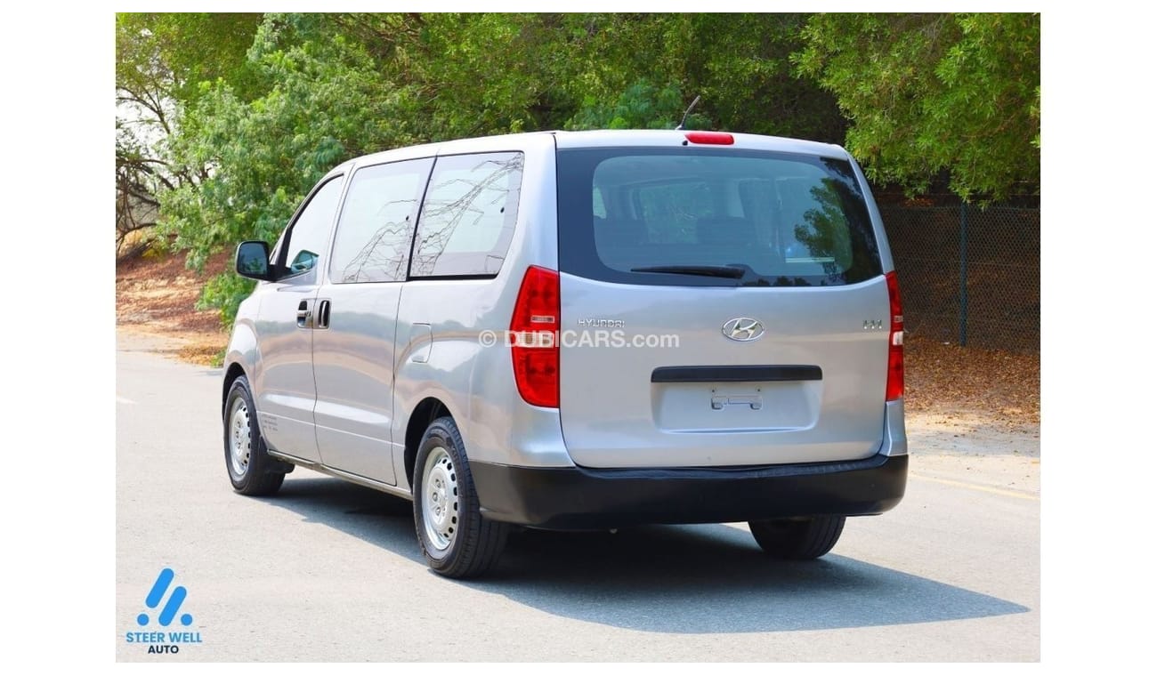 هيونداي H-1 Std GL 2.5L RWD - Petrol Automatic - 9 Seater Passenger Van - Like New Condition - GCC