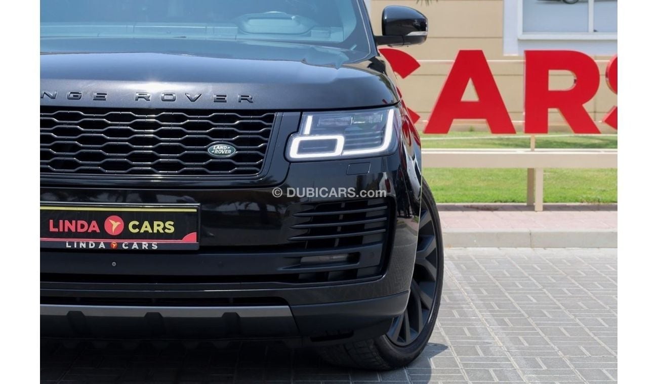 Land Rover Range Rover Range Rover Vogue SE Supercharged 2018 GCC under Warranty with Flexible Down-Payment.