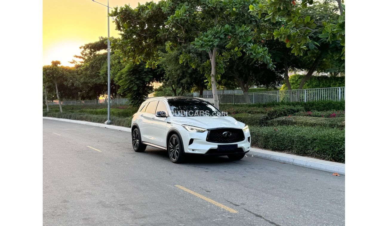 Infiniti QX50 2.0T Luxe (AWD)