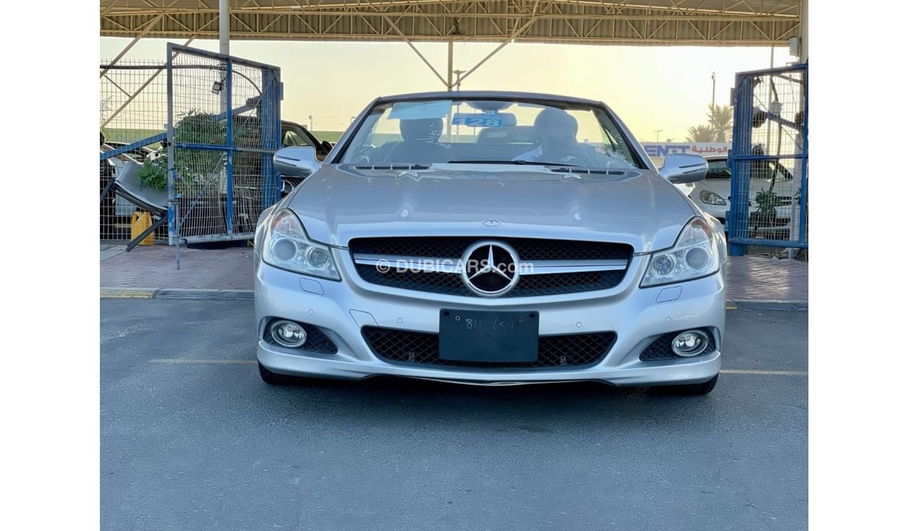 Mercedes-Benz SL 350 convertible