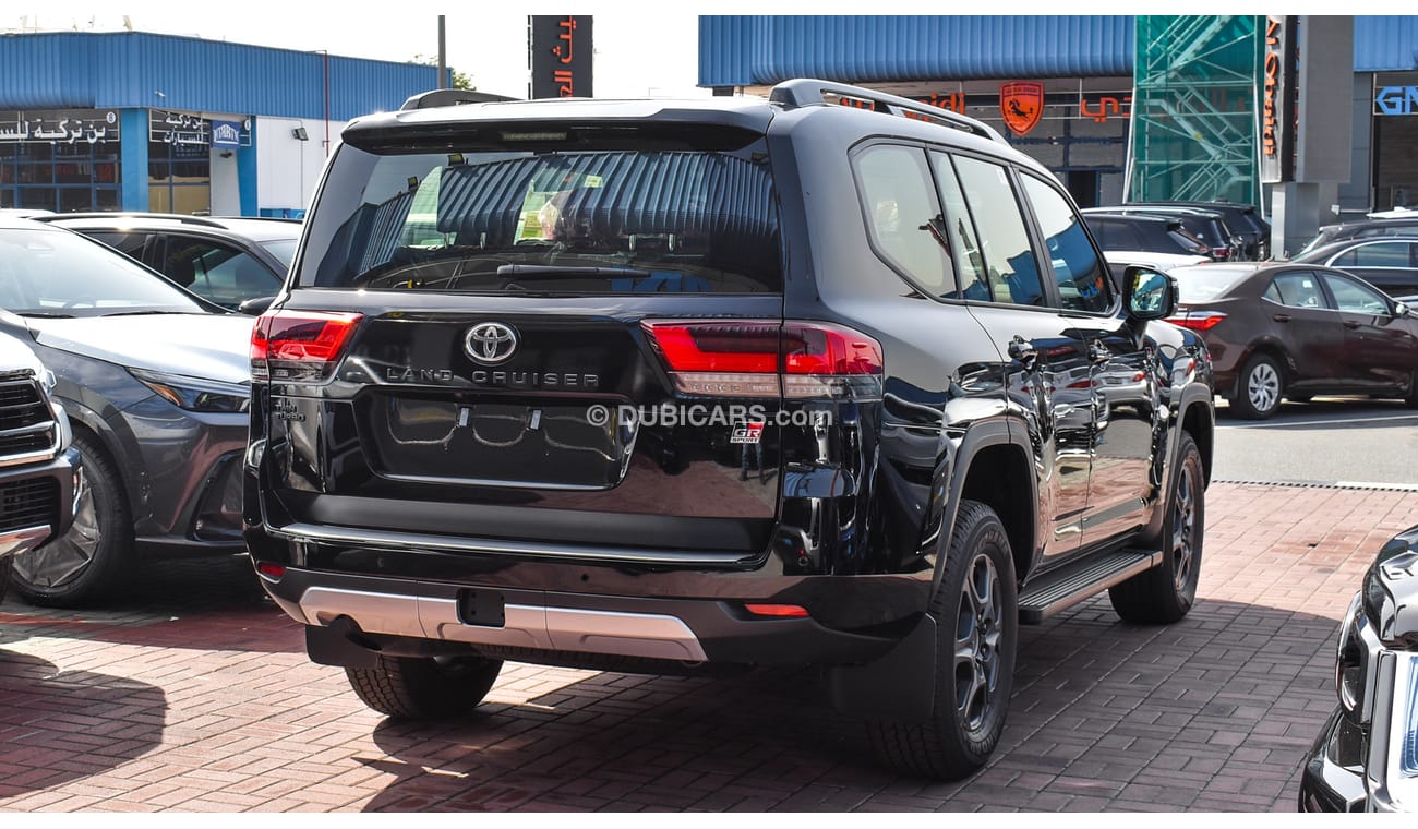 Toyota Land Cruiser GR -S