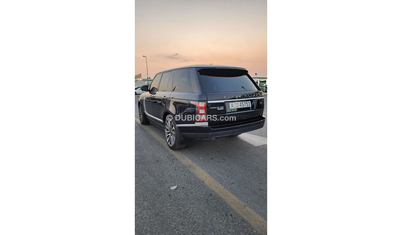 Land Rover Range Rover Vogue SE 5.0L