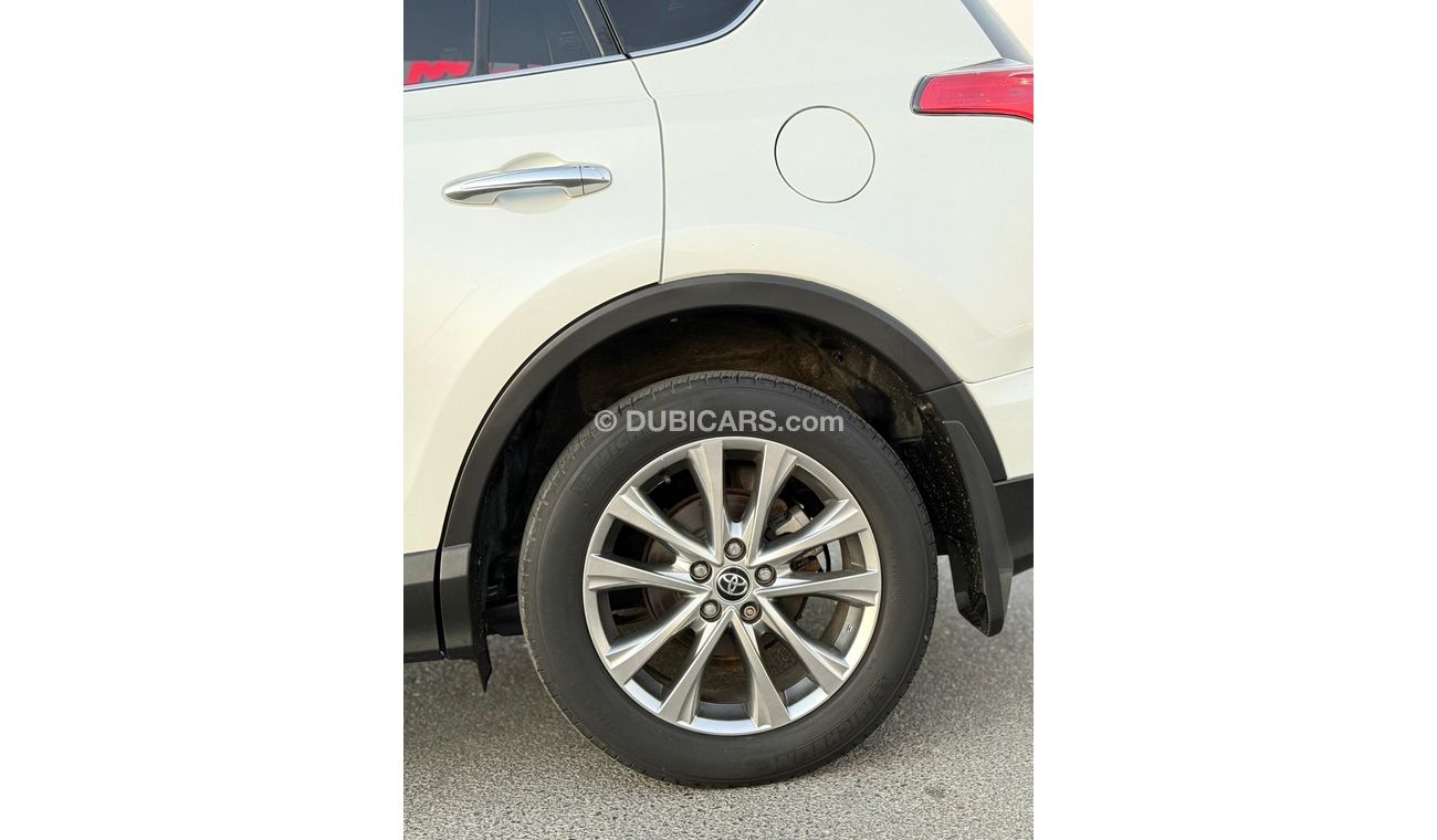 تويوتا راف ٤ Hybrid TOYOTA RAV4 CleanTitle Limited Full OPTION