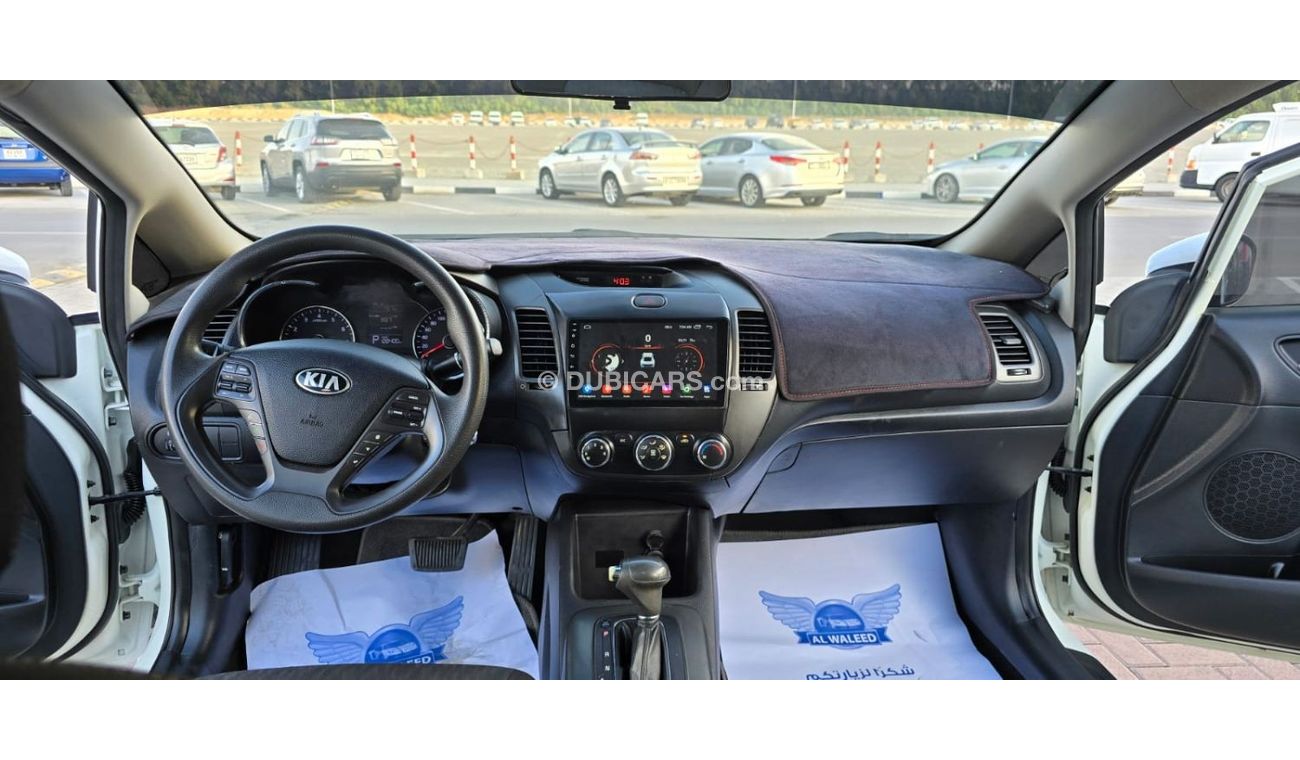 Kia Cerato Base 1.6L