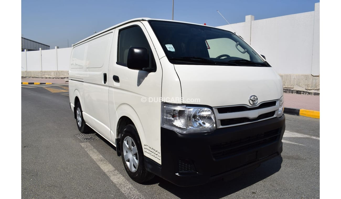 Toyota Hiace GL - Standard Roof Toyota Hiace std roof van, model:2013. Excellent condition