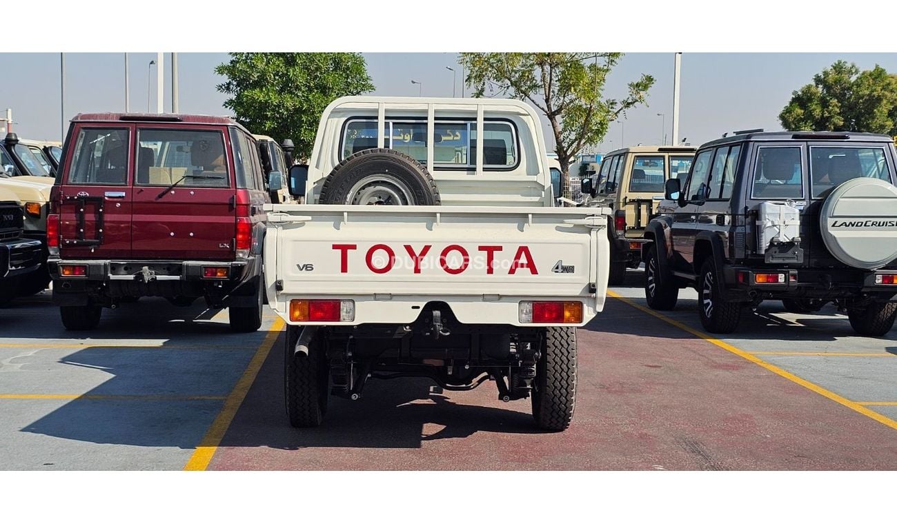 Toyota Land Cruiser Pick Up Toyota Landcruiser LC79 SC 4.0Ltr MY2024