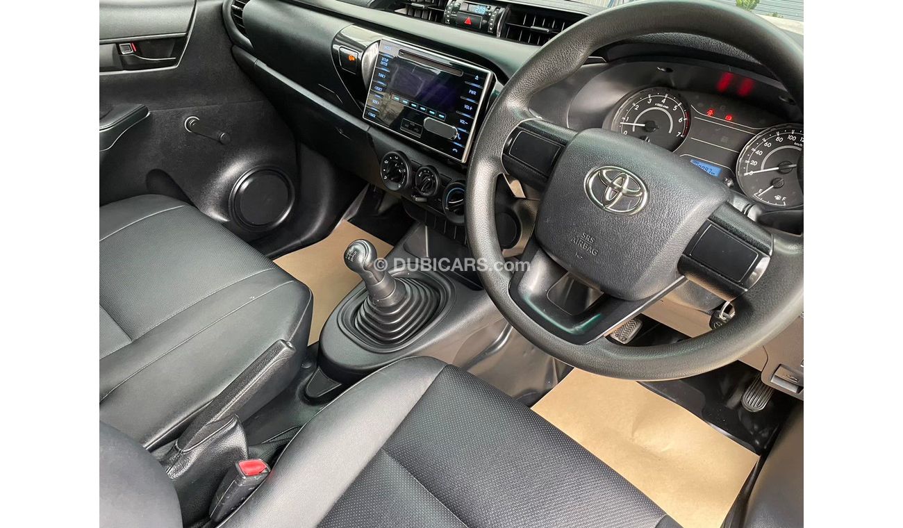 تويوتا هيلوكس Toyota Hilux Revo Single Cabin