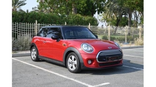 Mini Cooper Std 0% DP - FIRST OWNER - MINI COOPER 1.5TURBO - AGENCY MAINTAINED - GCC SPECS - MINT CONDITION