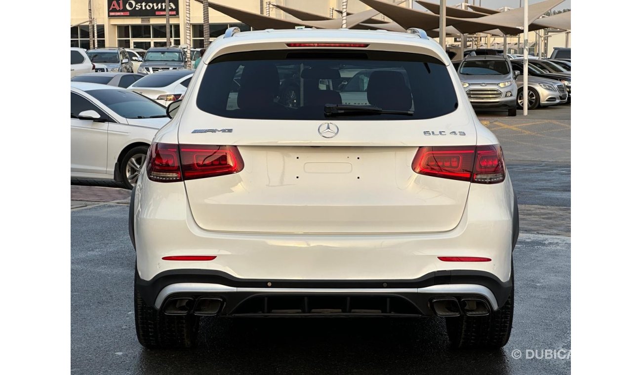 مرسيدس بنز GLC 300 AMG