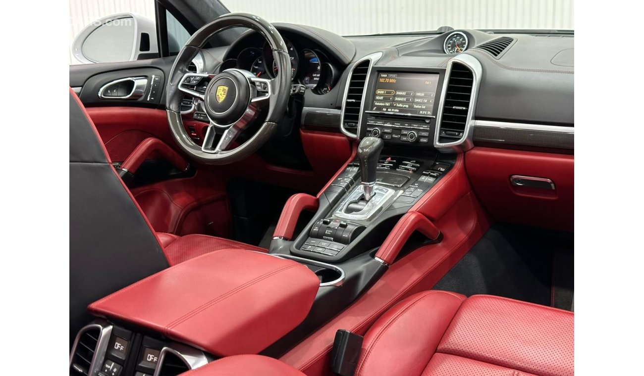 بورش كايان جي تي أس 2016 Porsche Cayenne GTS, Full Service History, Carbon Fiber Package, Excellent Condition, GCC