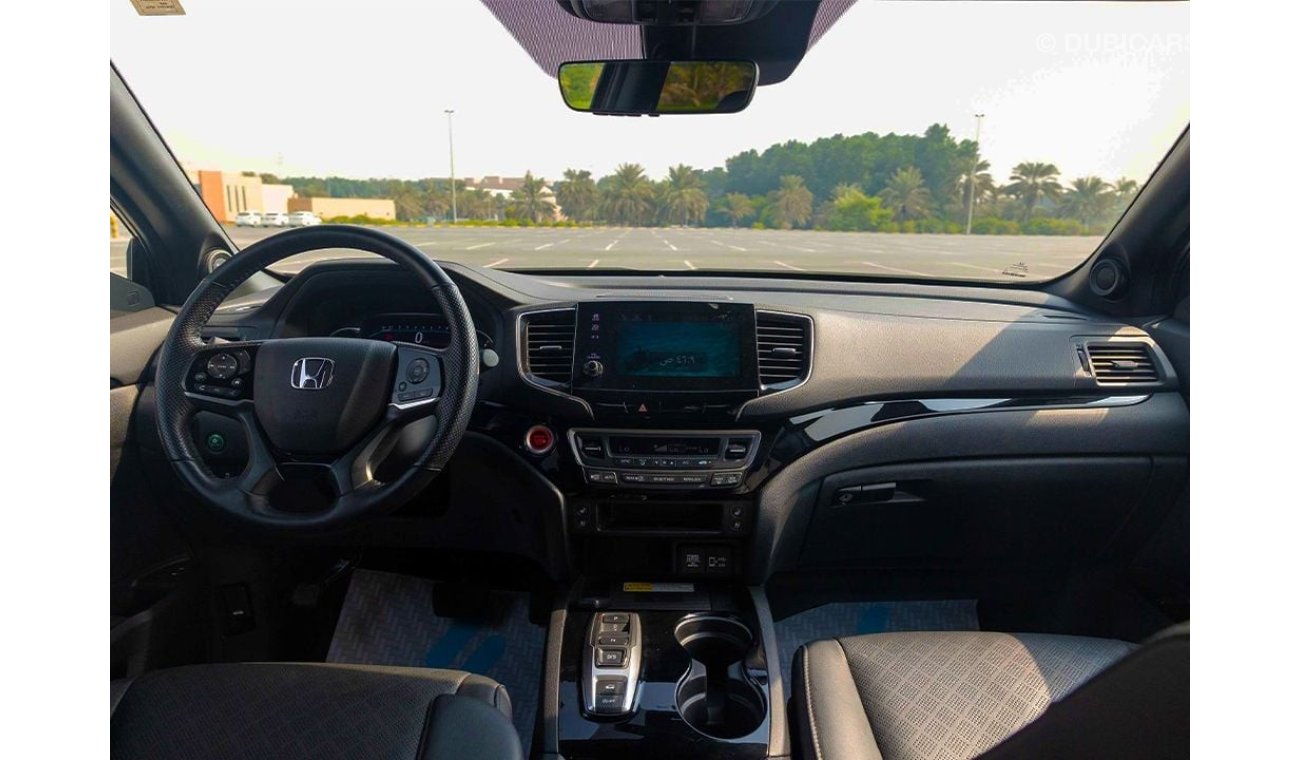 هوندا باسبورت Honda Passport Touring AWD 2021 SUV 3.5L AWD Petrol A/T / Powerful V6 engine / Well Maintained / Boo