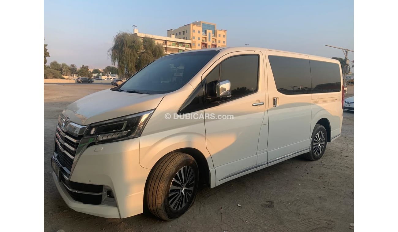 Toyota Granvia 6 SEAT 3.5 PETROL