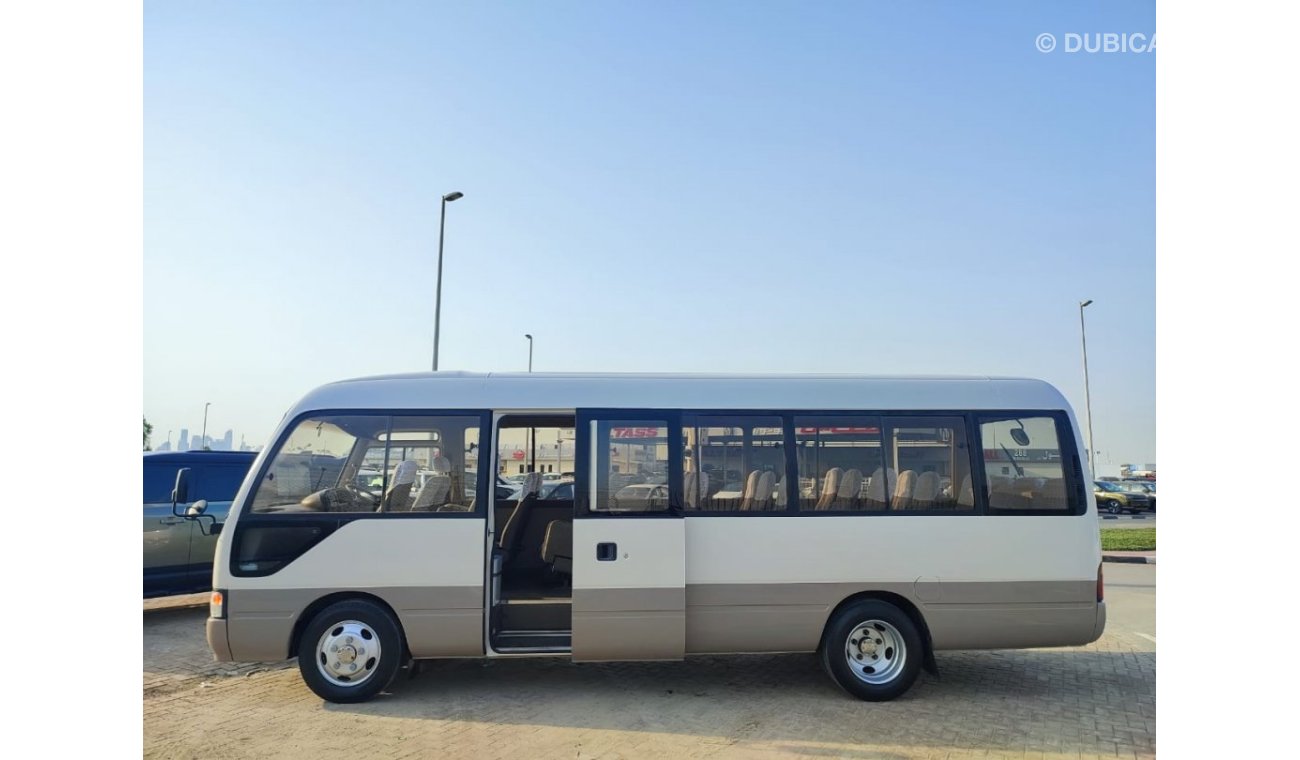 Toyota Coaster HDB50-0100364 || TOYOTA	COASTER (BUS)	1997 DIESEL	RHD MANUAL