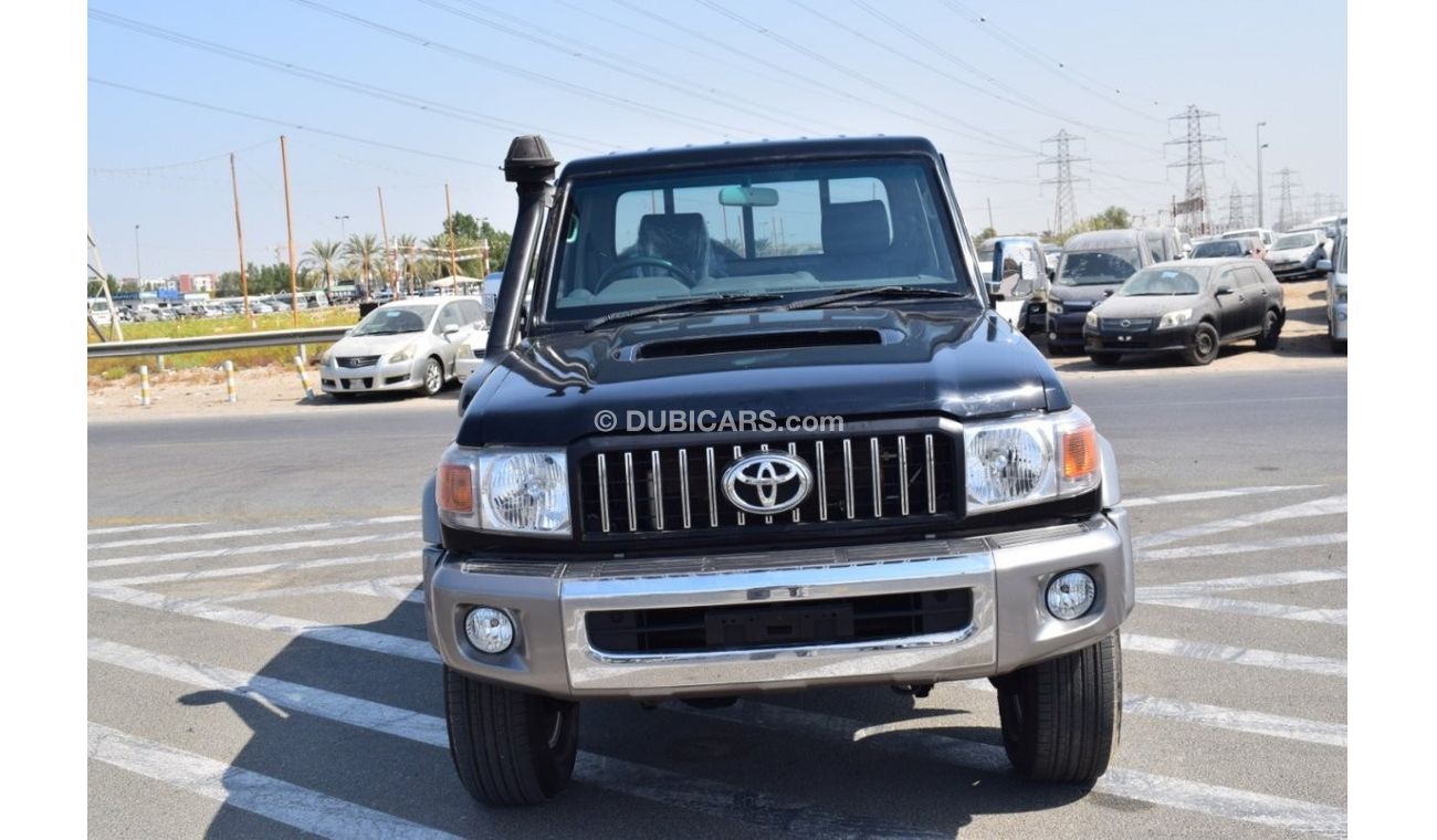 Toyota Land Cruiser Pick Up