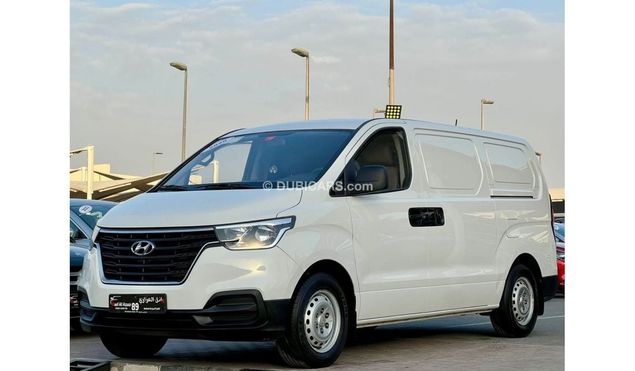 Hyundai H1 Starex