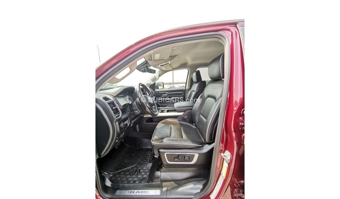 RAM 1500 Dodge RAM Laramie - 2022 - Red