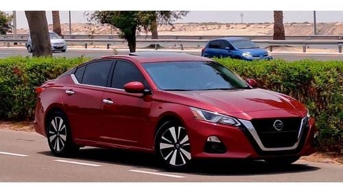 Nissan Altima SV 2.5L 2020 GCC (980/-MONTHLY)