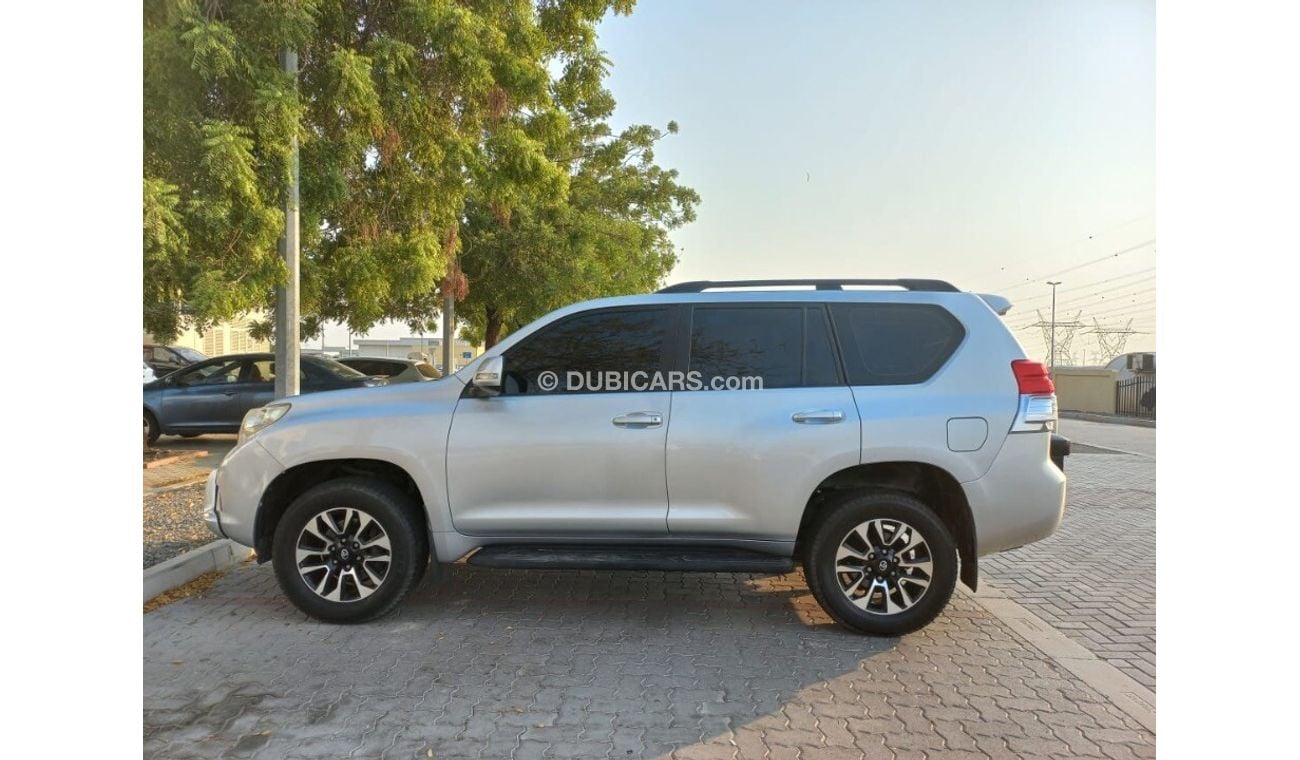 Toyota Prado Full options with sunroof