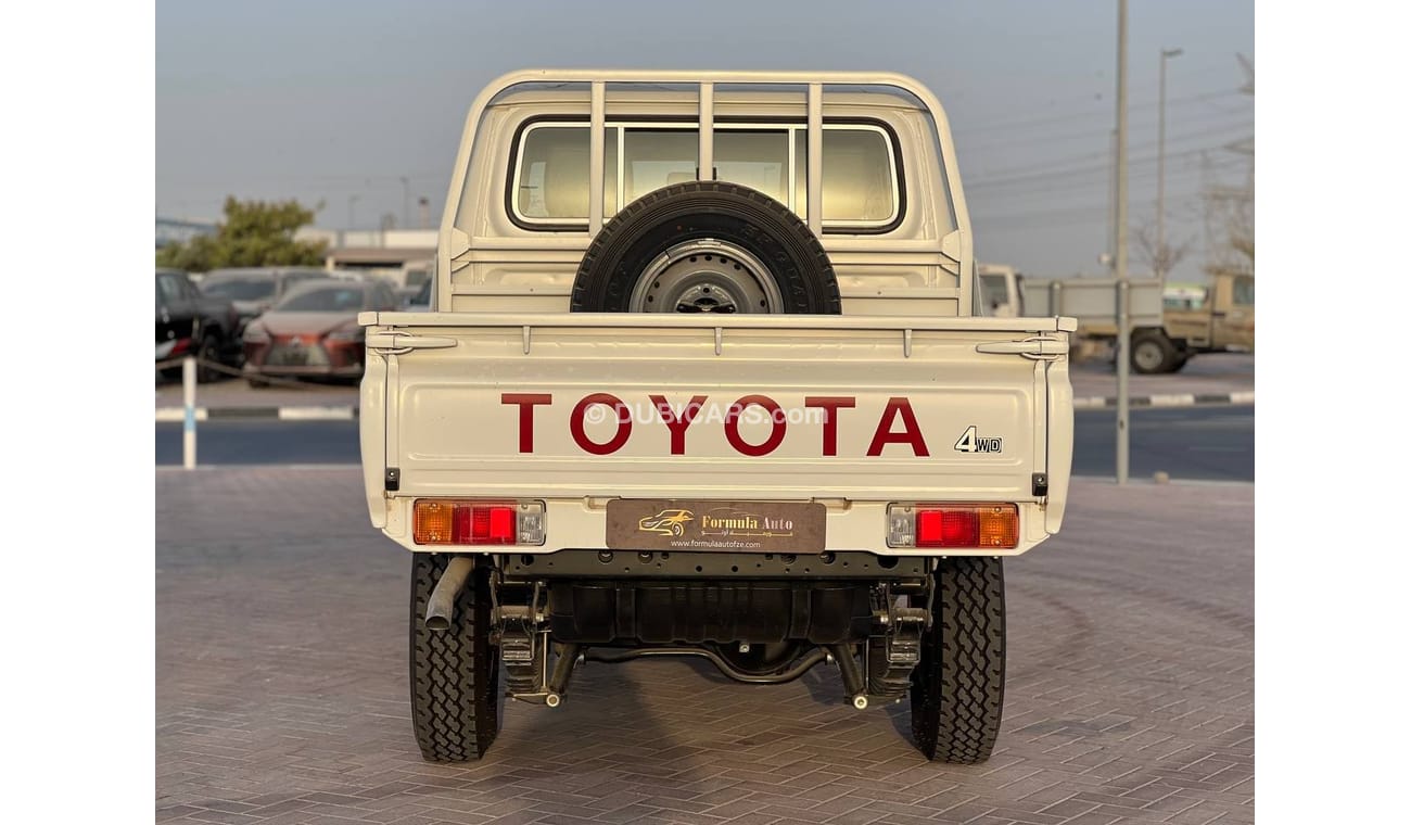 Toyota Land Cruiser Pick Up LC79 // 4.2L V6 4X4 PICKUP DOUBLE CAB DIESEL /// 2022 /// WITH POWER WINDOWS // SPECIAL OFFER /// BY