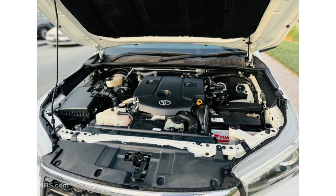 Toyota Hilux Toyota hilux 2019 SR5 RHD diesel engine 2.8cc