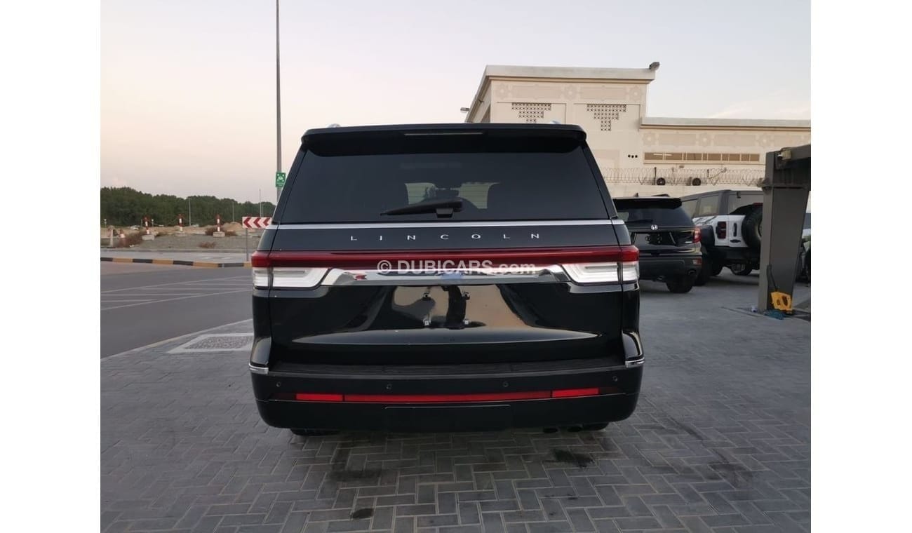 Lincoln Navigator Reserve 3.5L Lincoln Navigator - 2022 - Black