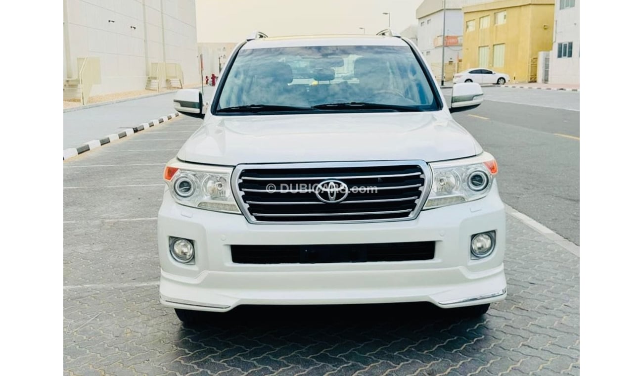 تويوتا لاند كروزر Toyota landcuriser GX-R V6 2015 Full option top the range very neat and clean perfect condition