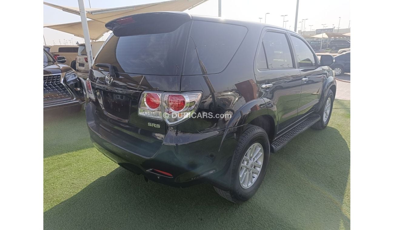 Toyota Fortuner GXR car in excellent condition with no accidents