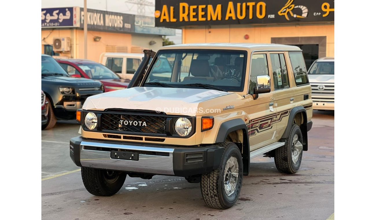 تويوتا لاند كروزر هارد توب TOYOTA LAND CRUISER (70 SERIES) (GRJ76) 4.0L SUV 4WD 2025