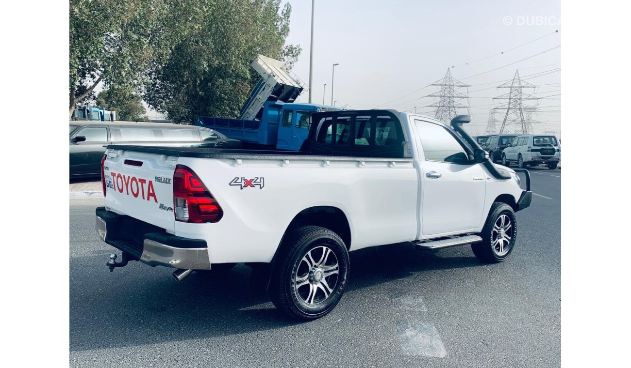 Toyota Hilux 2017 TOYOTA HILUX PICK-UP SINGLE CABIN REVO