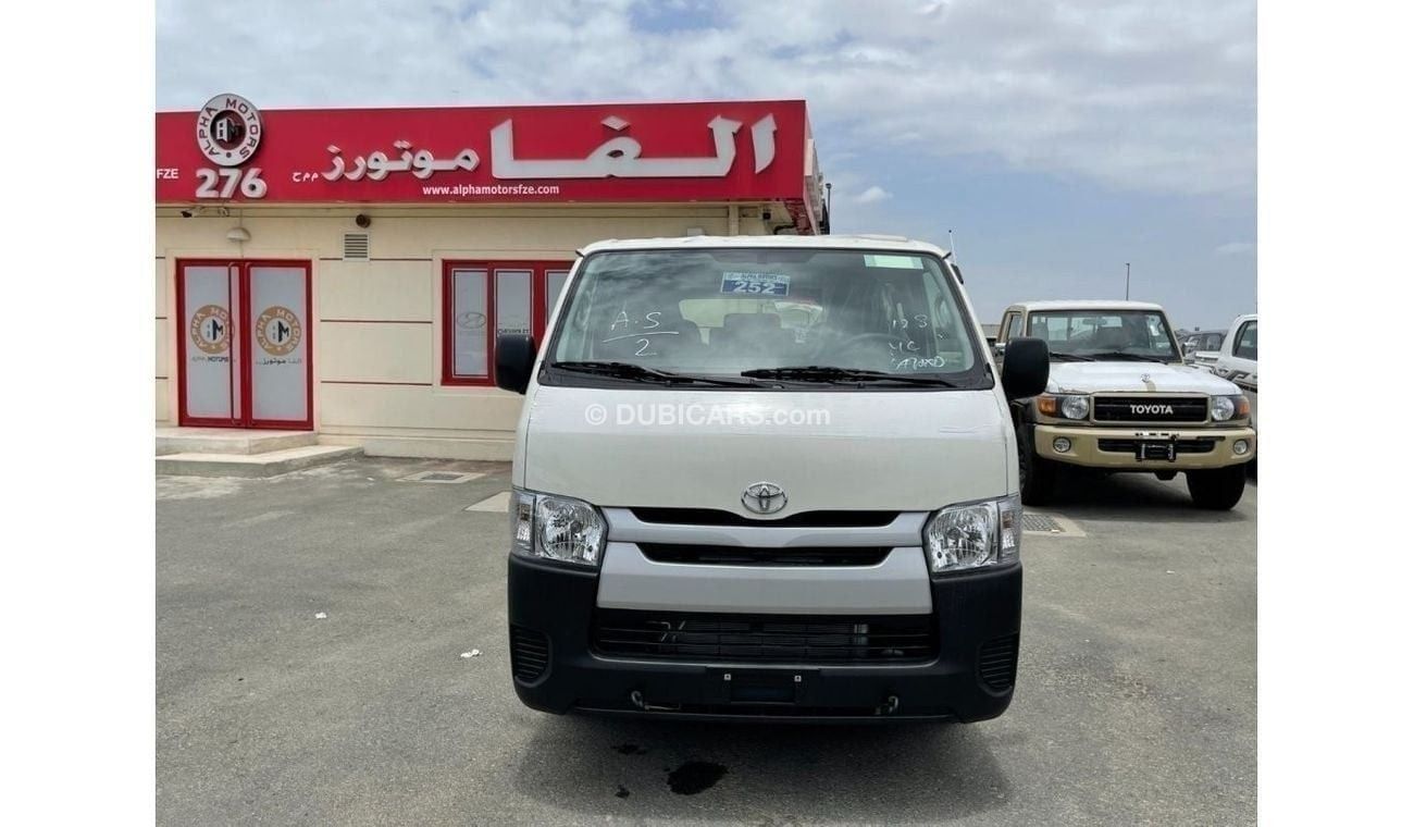 تويوتا هاياس TOYOTA HIACE 2.5L DIESEL STD ROOF 2024 EXPORT PRICE 96000 AED