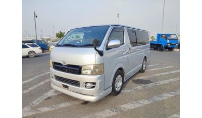 تويوتا هاياس KDH200-0002465 || TOYOTA	HIACE (VAN)	2004	SILVER	2500	DIESEL	RHD	AUTO || ONLY EXPORT.