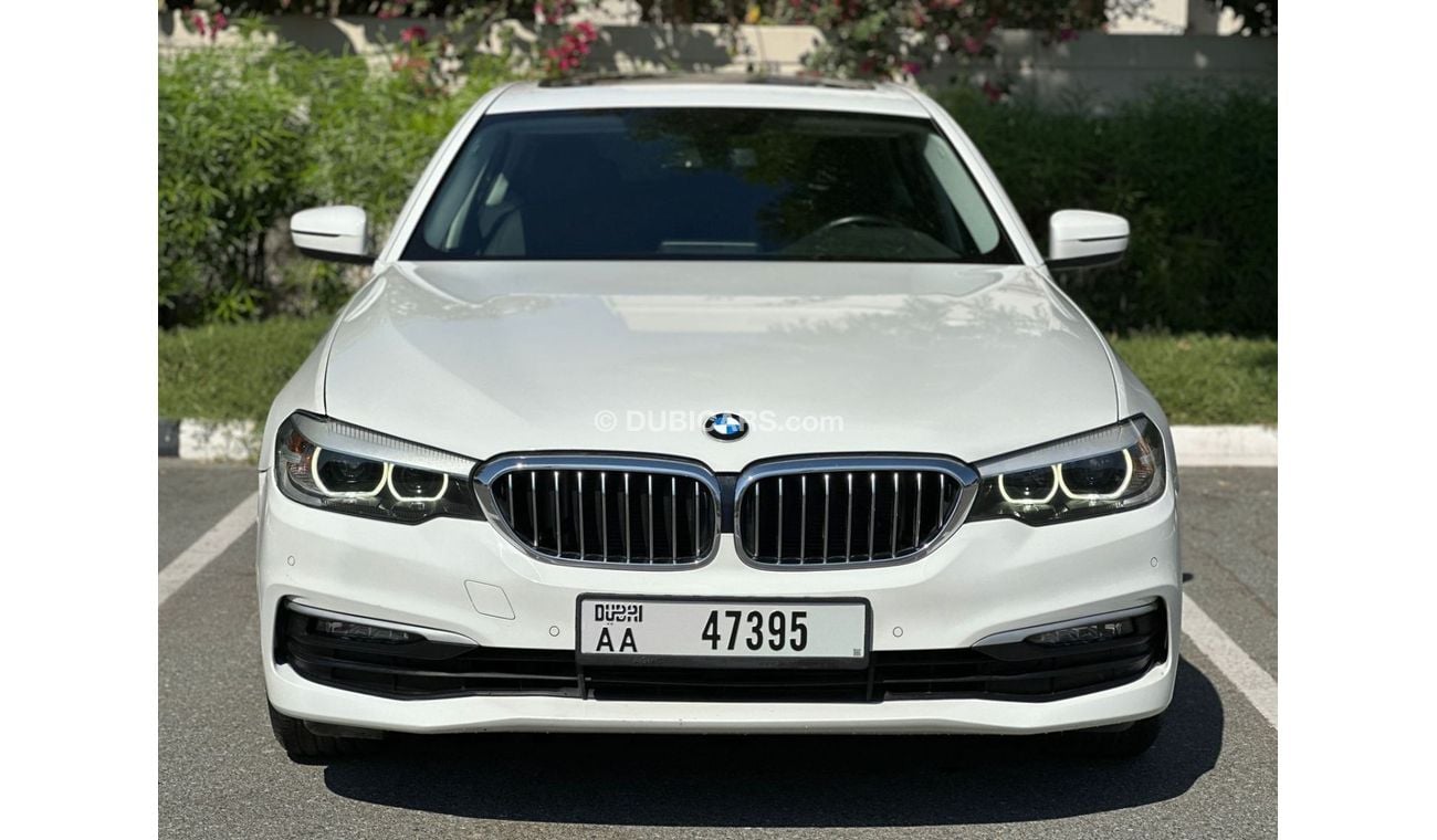 بي أم دبليو 520i Executive 1.6L BMW 520i / V4 / GCC / 2020 / Single Owner / Full Service History From BMW / 1,400 Dir