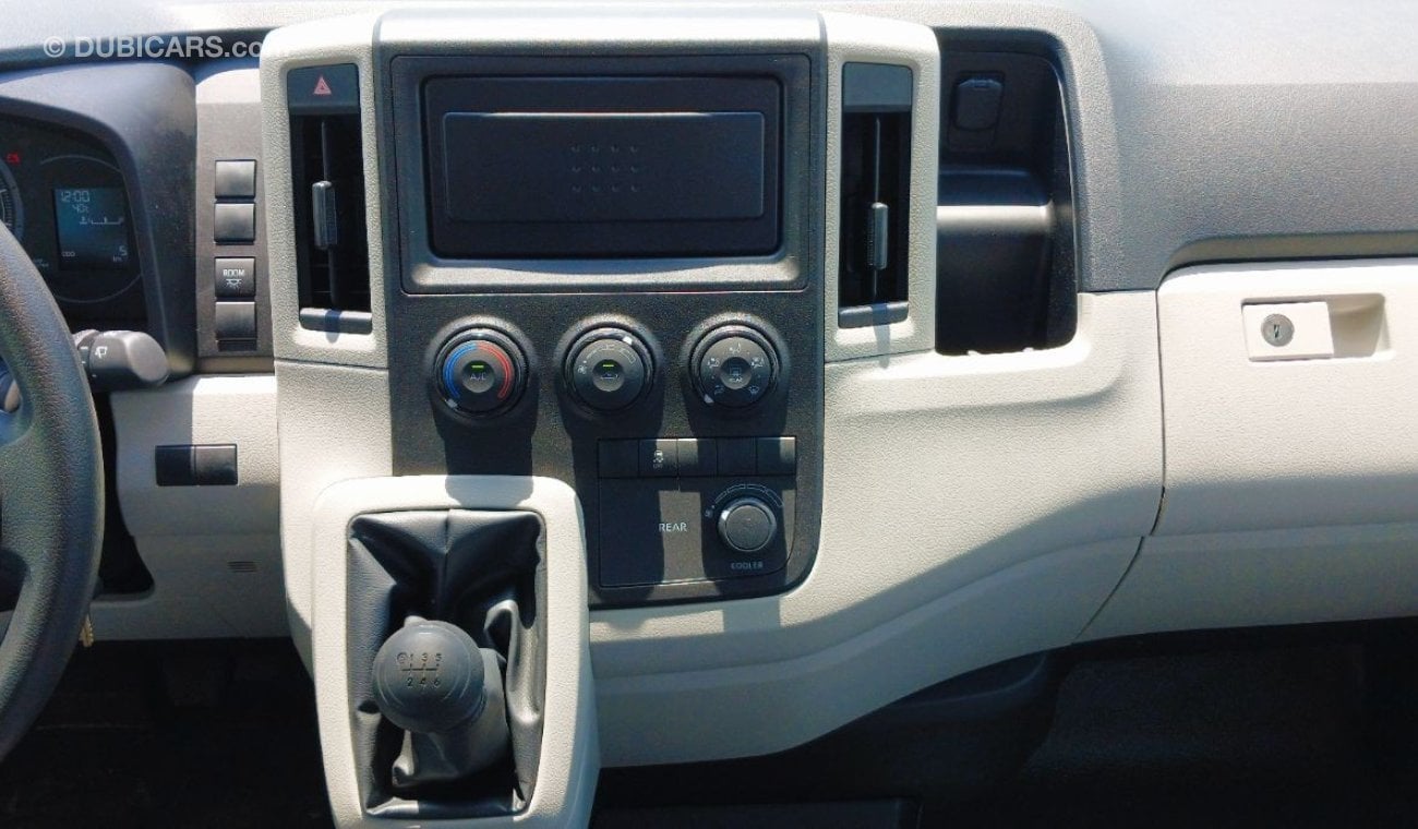 تويوتا هاياس Toyota HiAce 2.8L Diesel Manual 13-seater  2024YM