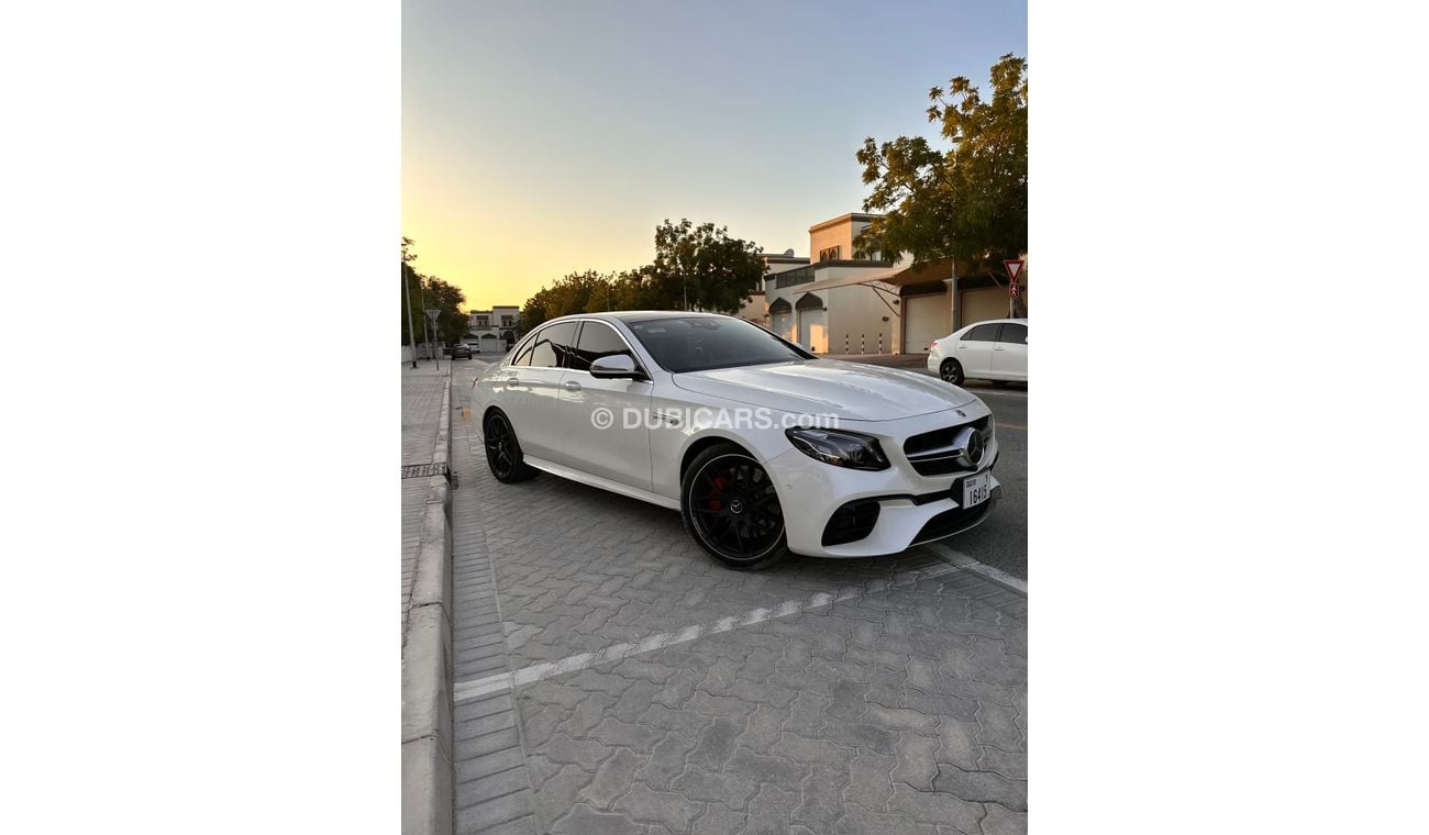 Mercedes-Benz E 63S AMG