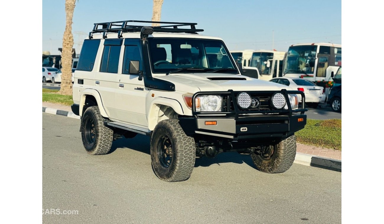 Toyota Land Cruiser Hard Top Toyota Land Cruiser hardtop 2013 RHD 5 door diesel