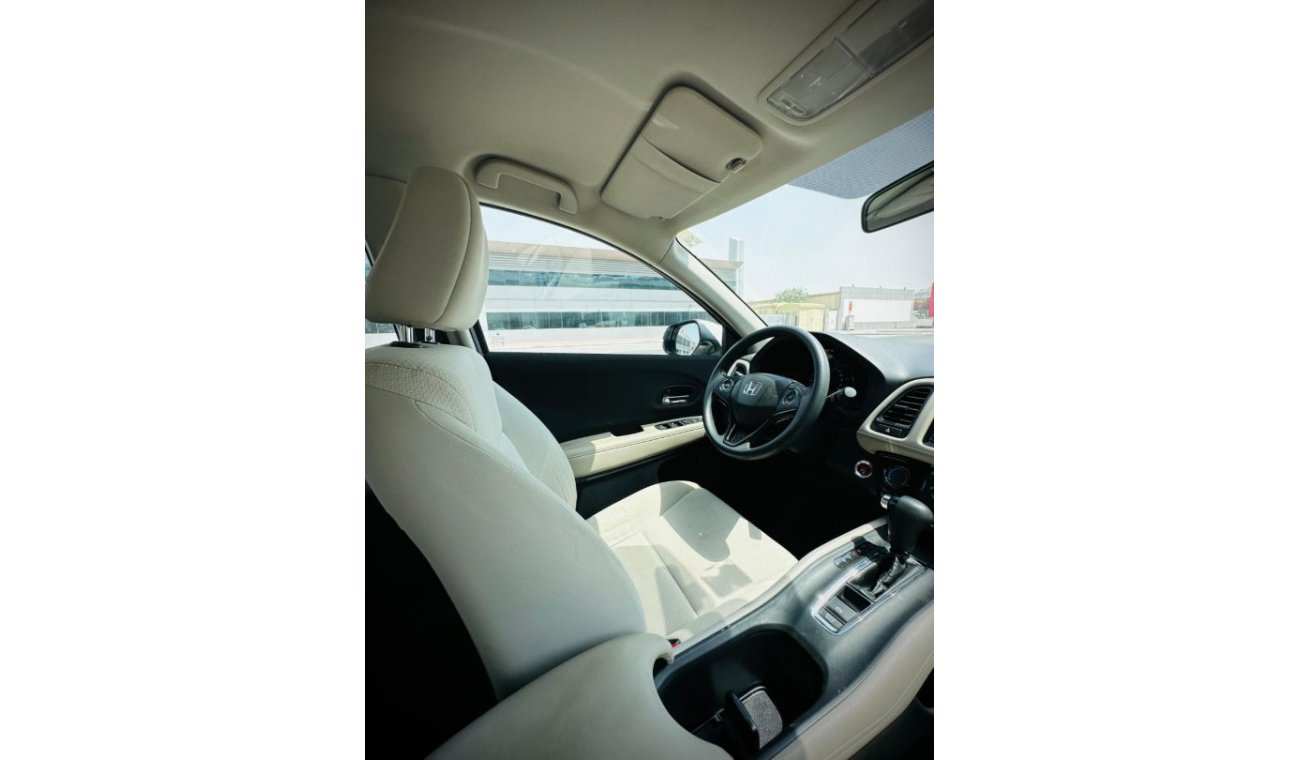 Honda HRV EX AED 950 PM | HONDA HR-V LX 1.8 I4 | GCC | 0% DP | LOW MILEAGE