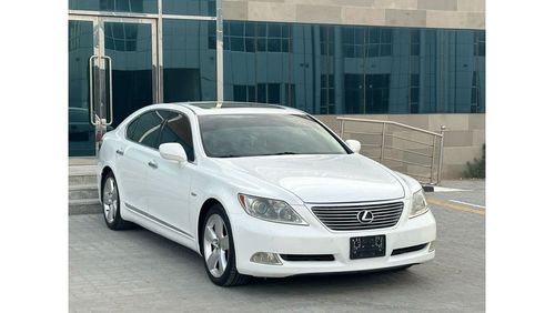 Lexus LS460