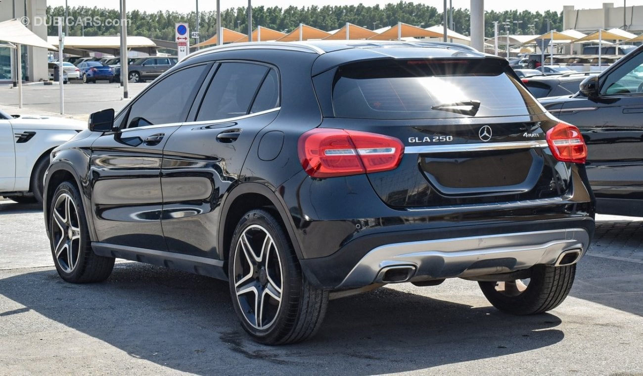 Mercedes-Benz GLA 250 4Matic